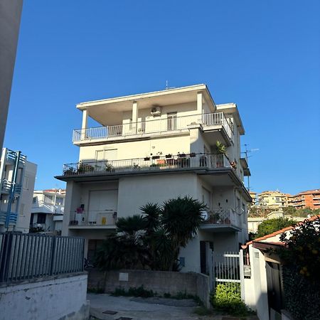 Vento Di Ponente Lejlighed Gaeta Eksteriør billede
